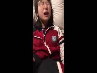 WWW.AV 日一级-【网曝热门事件_制服萝莉】河南实验中学眼镜萝莉史上最全性爱甄选，吃鸡啪啪高手全能，。